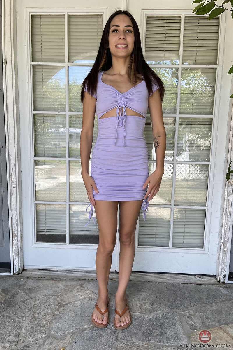 Кара, 22 года, 1 размер груди